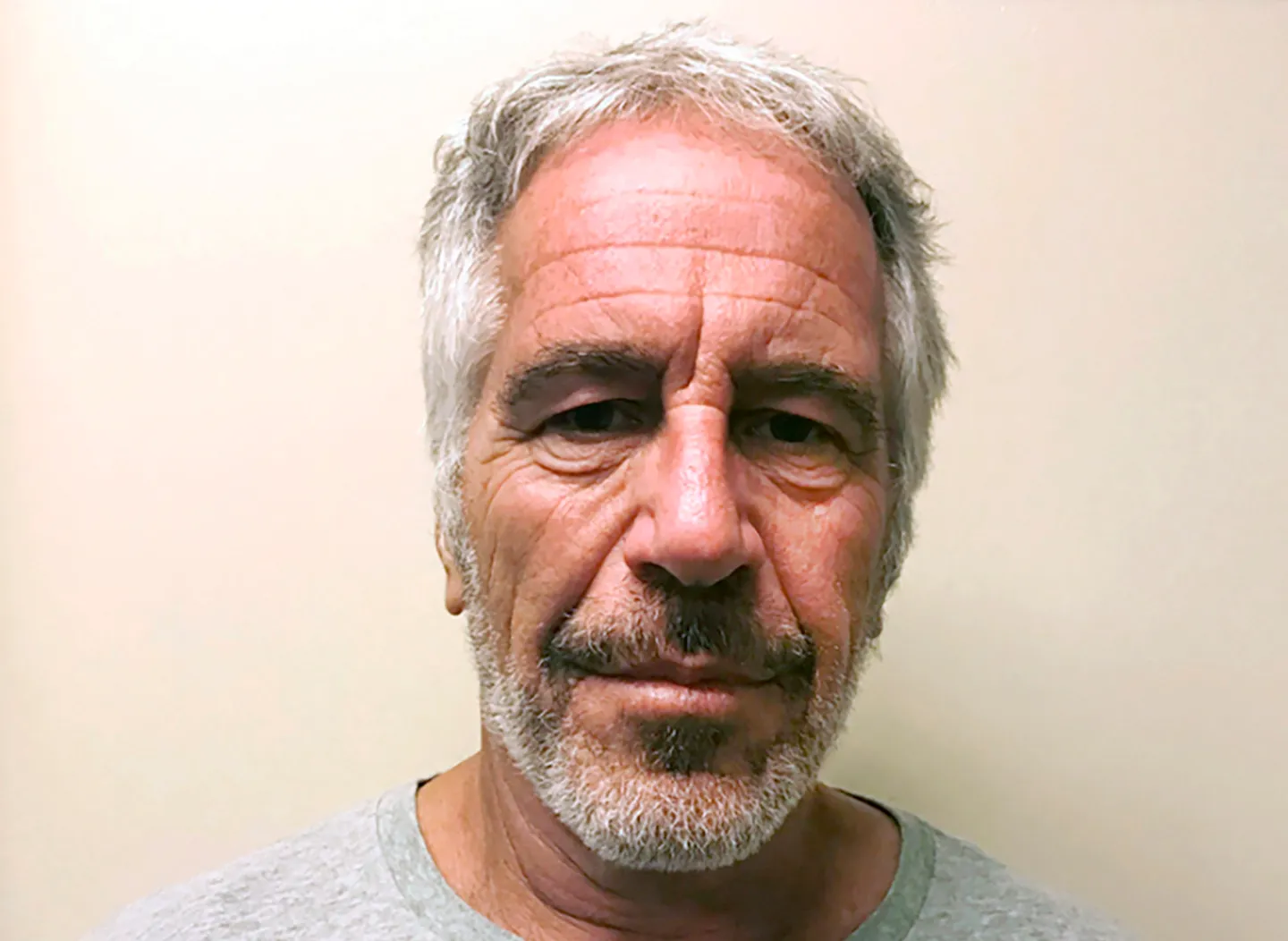 US DOJ, FBI say Epstein left no "client list," died by suicide, not murder — report