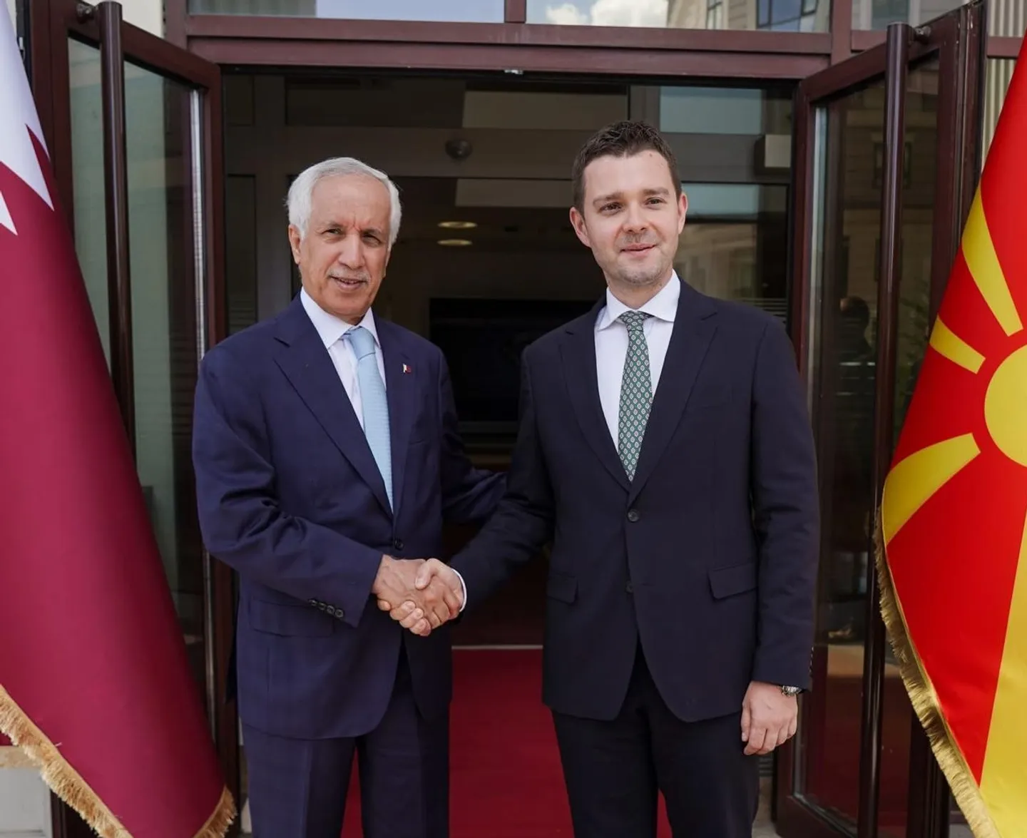 Ministri Mucunski pret në takim ministrin e Shtetit për Punë të Jashtme të Katarit