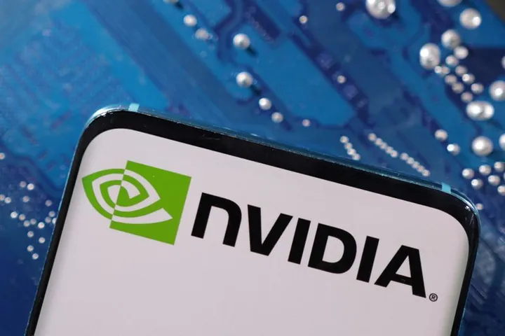 Nvidia vai retomar vendas de chips H20 AI à China depois de EUA flexibilizarem regras de exportação