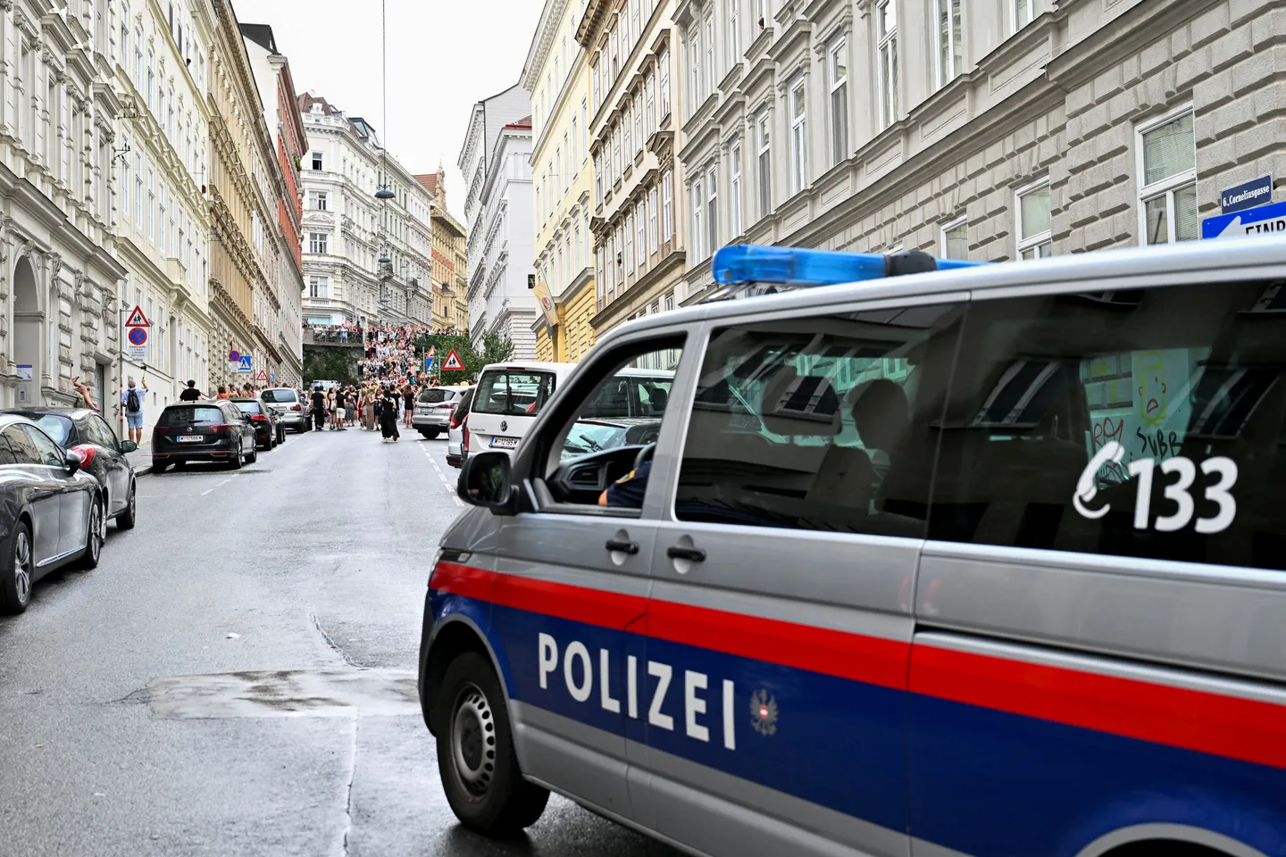 Na reeks ATM-explosies in Oostenrijk zijn Nederlanders aangehouden