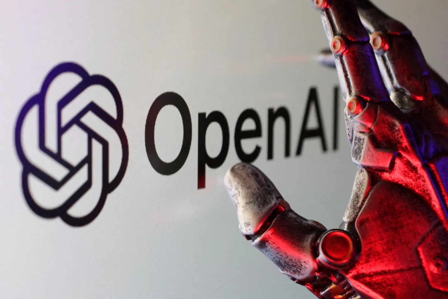 ОпенАИ развива интернет пребарувач базиран на вештачка интелигенција
