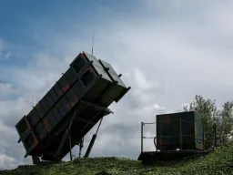 Relatório: EUA vão enviar mais sistemas de defesa aérea Patriot para a Ucrânia