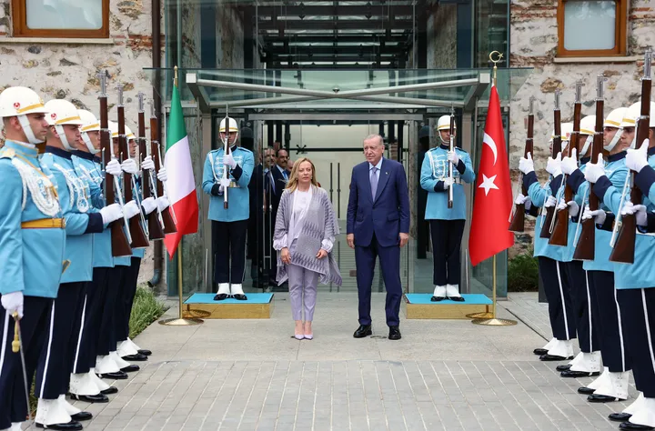Italy praises Türkiye's role in curbing irregular migration