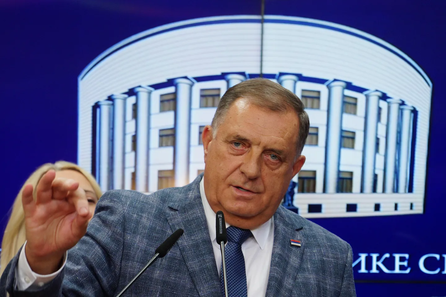 CIK BiH jednoglasno oduzeo mandat Miloradu Dodiku
