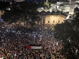 Centenas de milhares protestam por toda a Europa em apoio a Gaza em meio ao genocídio de Israel