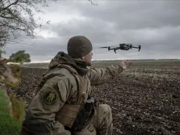 Um ataque mortal de drone ucraniano danifica instalação industrial em Saratov, na Rússia