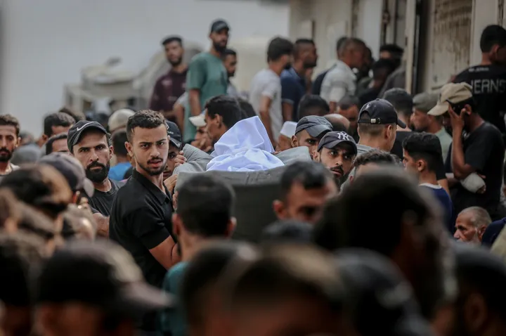 Ushtria izraelite vret 10 palestinezë në sulmet e reja në qendër të Gazës dhe në Khan Younis