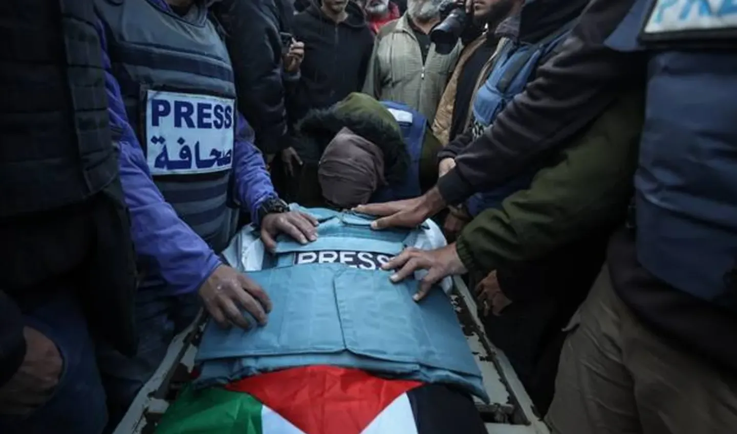 World reacts to Israel's killings of Al Jazeera journalists