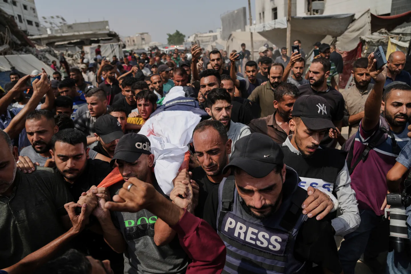 Broj poginulih palestinskih novinara porastao na 238 nakon pogibije još jednog reportera u Gazi