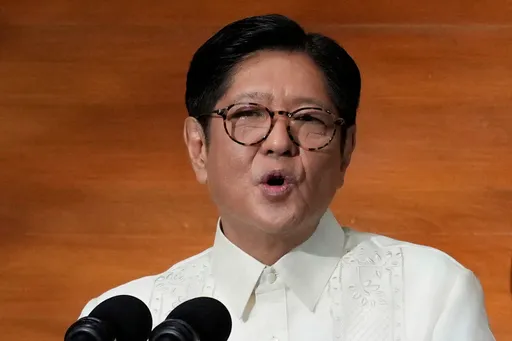 Presiden Filipina kata bantahan skandal rasuah adalah wajar