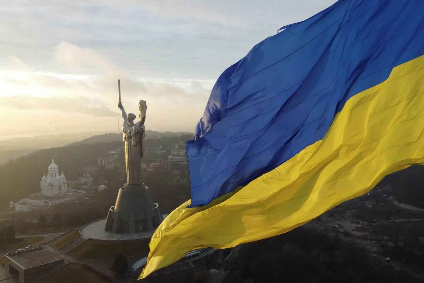 Москва и Киев никак не поделят русский язык