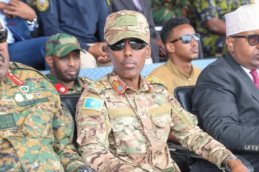 Dowladda Soomaaliya oo ku dhawaaqday howlgallo ka dhan ah Al-Shabab