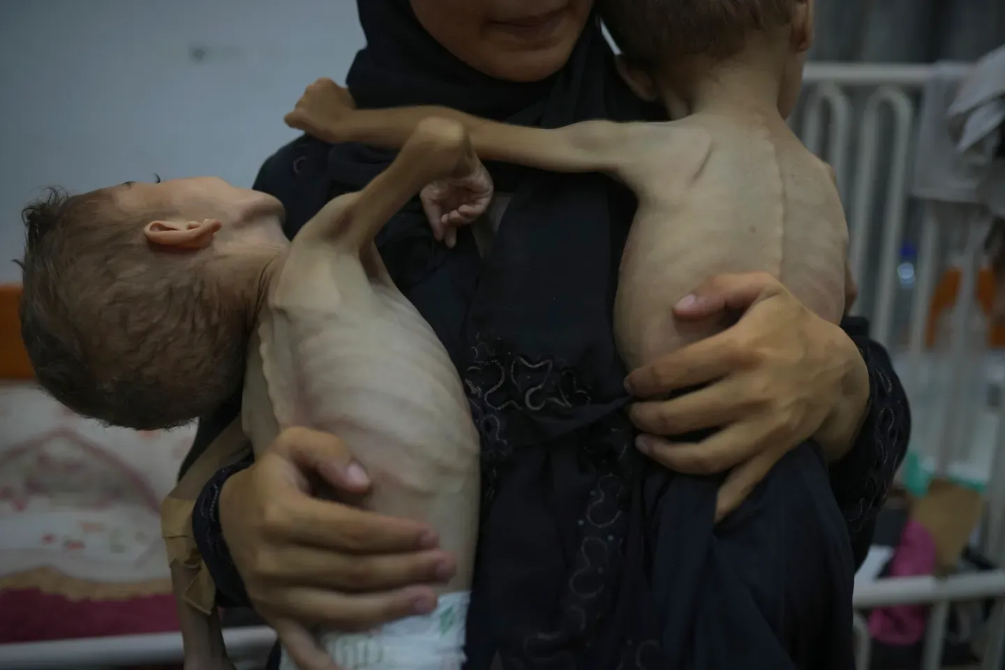 UNRWA: Mbi 100 fëmijë kanë vdekur nga uria në Gazën e rrethuar