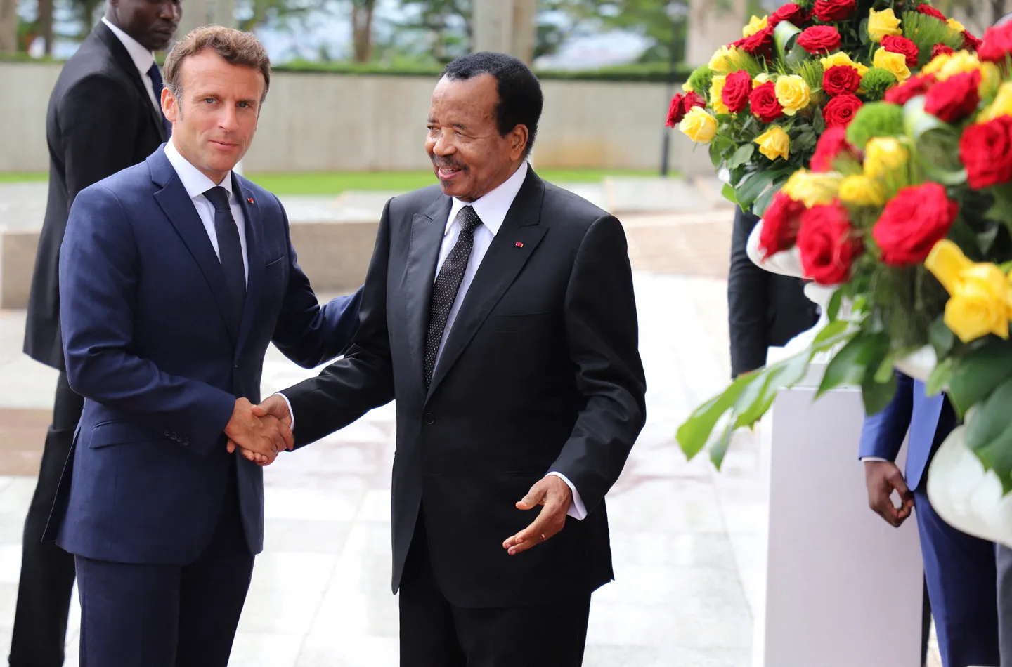 Macron admet que la France a utilisé une "violence répressive" dans la décolonisation du Cameroun
