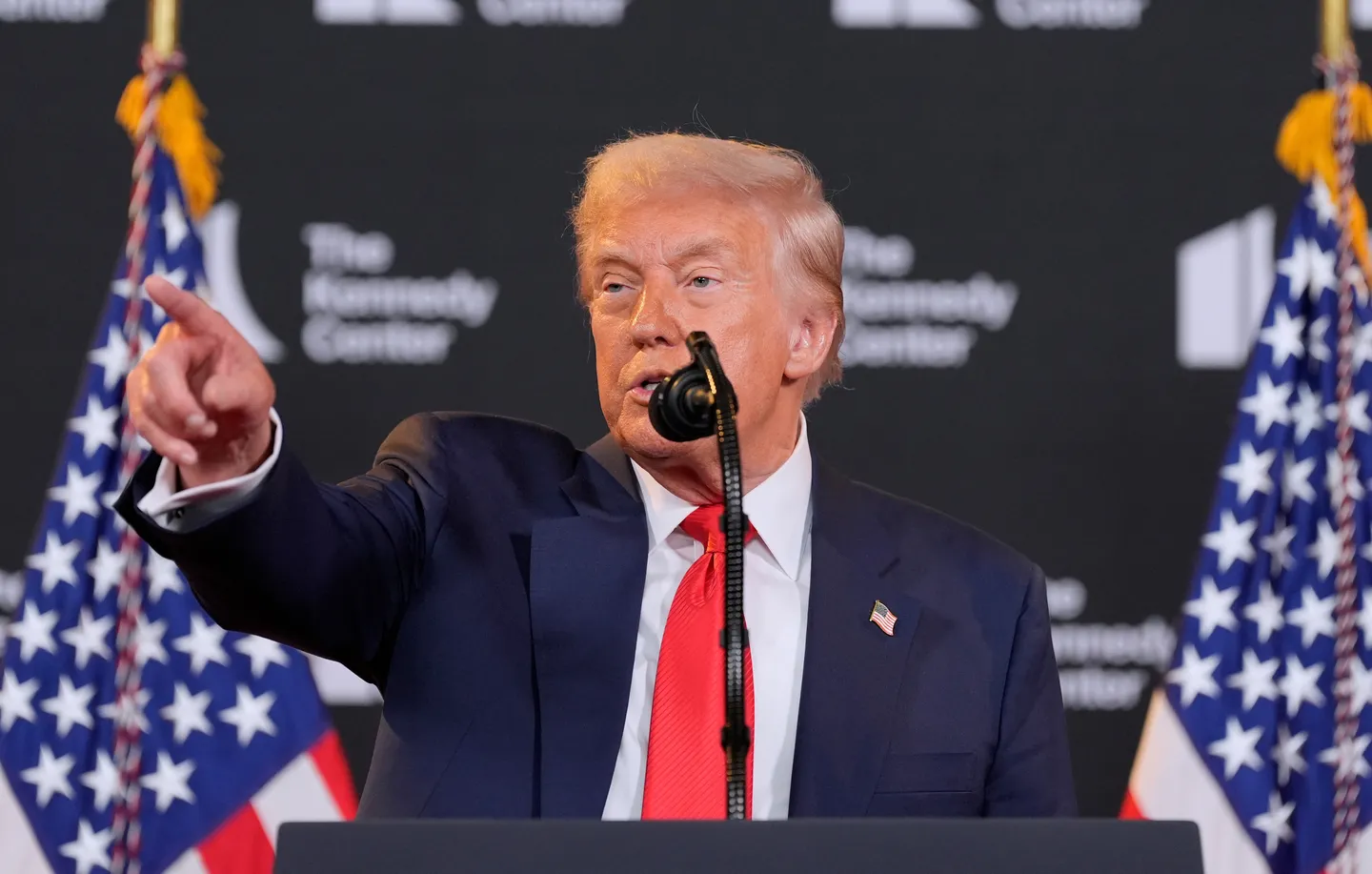 Russia to face 'severe consequences' if Putin snubs Ukraine ceasefire in Alaska summit: Trump