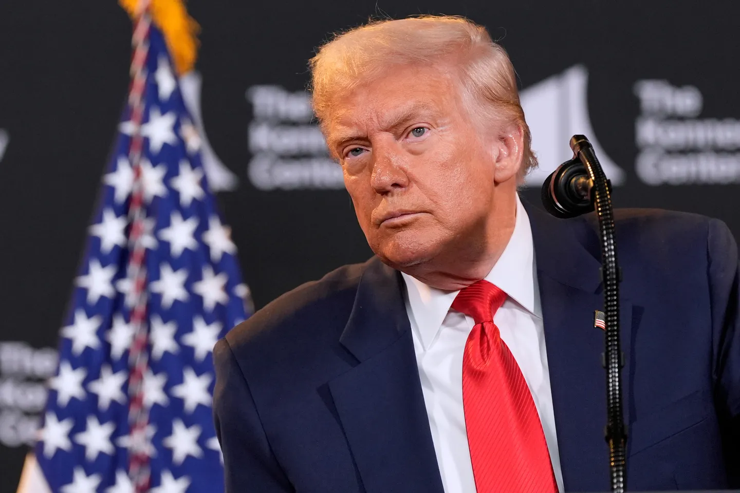 Трамп: Ако Путин не се согласи да стави крај на војната ќе има многу сериозни последици