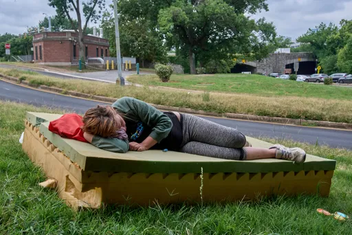 In pictures: Washington homeless encampments clear out as 800 National Guard troops mobilise