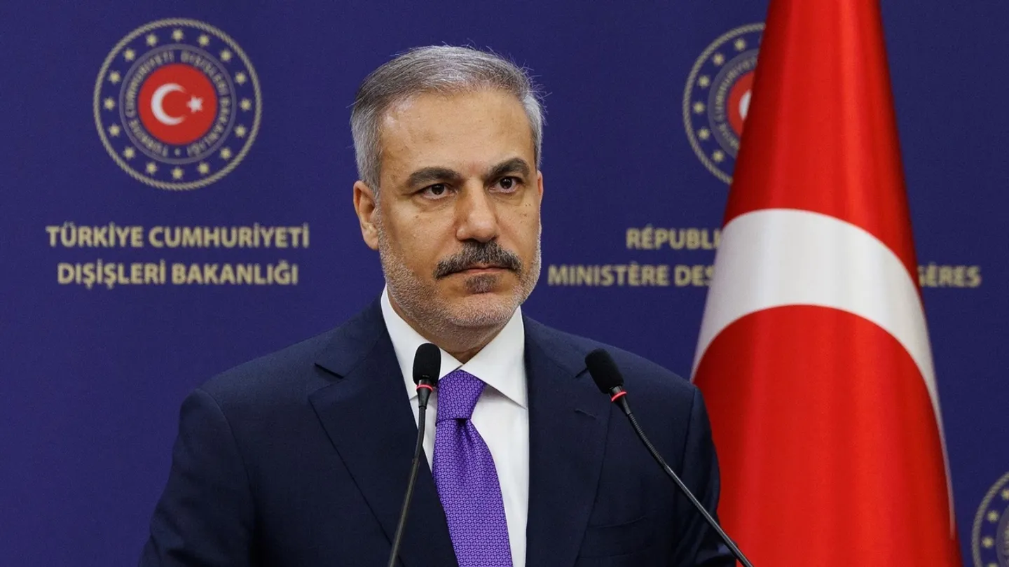 فيدان يحذر "PKK/YPG" الإرهابي من مواصلة تهديد تركيا والمنطقة.. ويؤكد: لا يمكننا التسامح