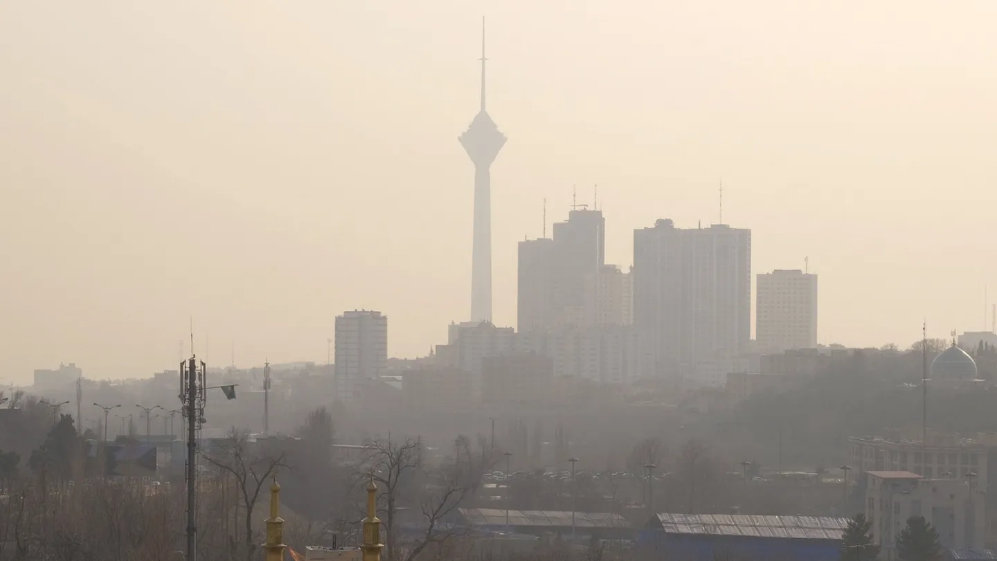مرگ بیش از  ۳۵ هزار نفر طی یک سال در اثر آلودگی هوا در ایران