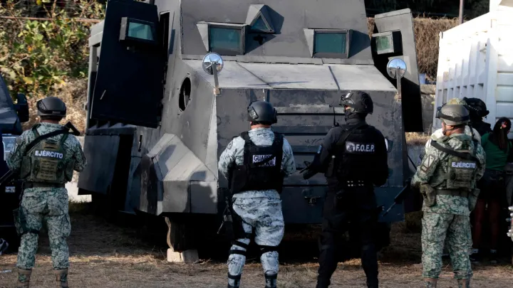 México expulsa 26 membros de cartel para os EUA