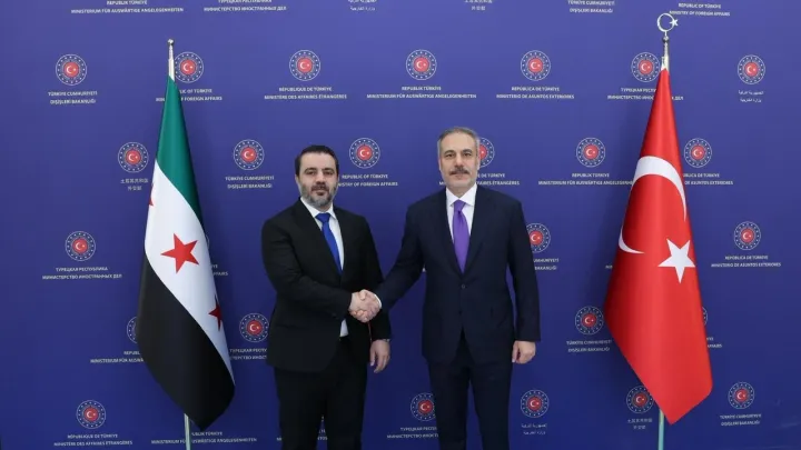 Türkiye culpa Israel pelo conflito de Sweida e apela a um futuro inclusivo na Síria