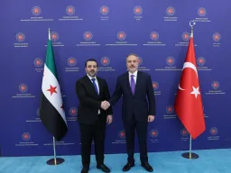 Türkiye culpa Israel pelo conflito de Sweida e apela a um futuro inclusivo na Síria