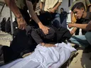 ارتفاع حصيلة شهداء العدوان على غزة.. واستمرار المجاعة يرفع الضحايا إلى 239 بينهم 106 أطفال