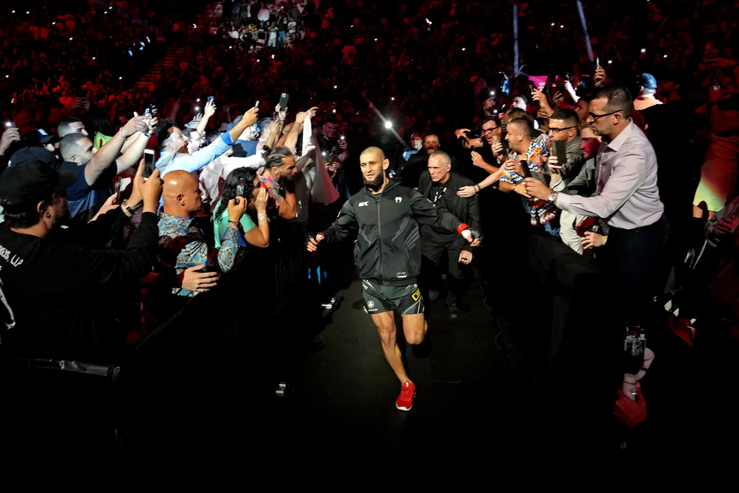 'Africa never gonna see the belt again': Chimaev aims to dethrone du Plessis at UFC 319