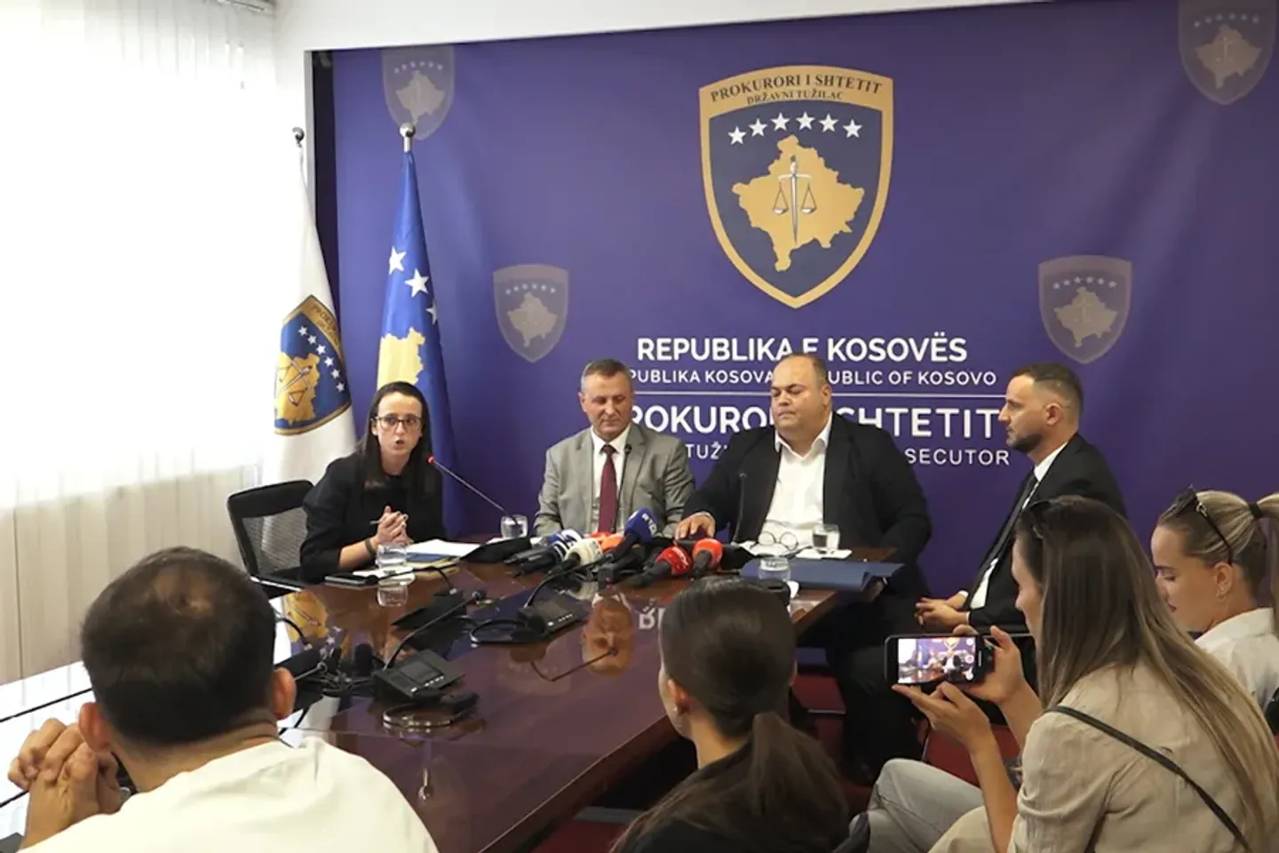 Kosovë, Prokuroria ngre aktakuzë ndaj 21 të dyshuarve për dëbim të shqiptarëve