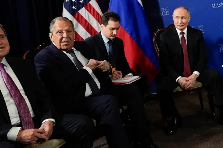 Russia: Discussing Ukraine security guarantees without Moscow 'road to nowhere'