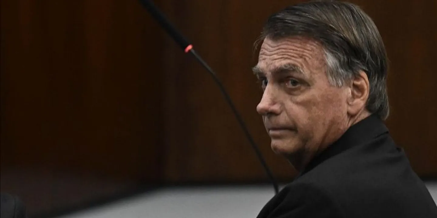 Bolsonaro pede absolvição no julgamento por tentativa de golpe de estado
