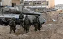 جيش الاحتلال يعترف بمقتل ضابط وجندي وسط عودة لتطبيق الاتفاق في غزة
