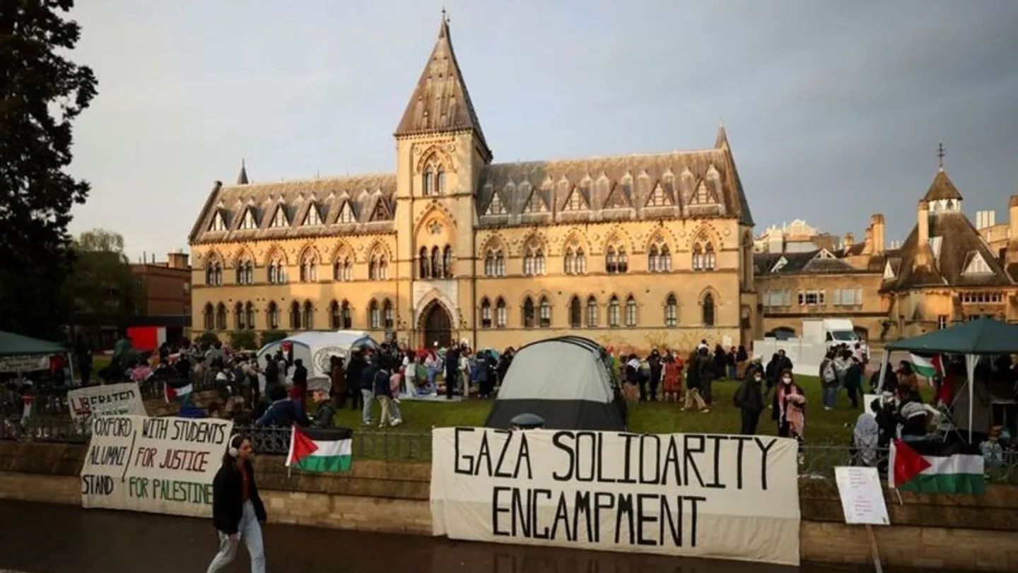 Principais universidades do Reino Unido são criticadas por repressão à solidariedade com a Palestina