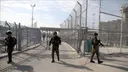 "لإصابته بالجرب"..  تدهور صحة معتقل فلسطيني داخل سجن النقب الإسرائيلي