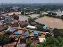 Flash flood kills eight in Northern China: Local media