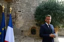 Macron: Putini nuk duket shumë i gatshëm t'i japë fund luftës në Ukrainë
