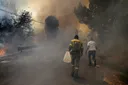 Les incendies toujours hors de contrôle en Espagne, un pompier est mort