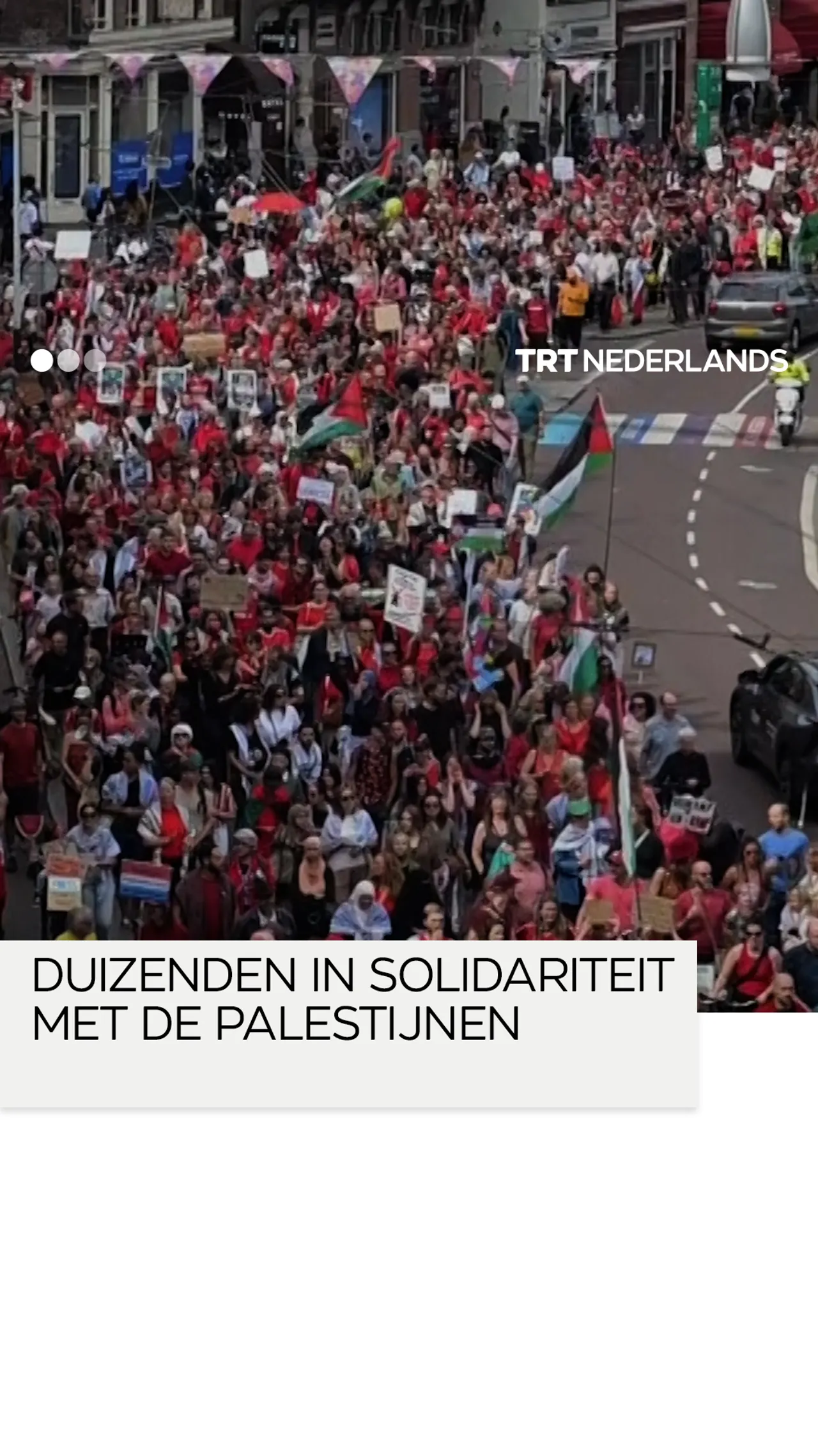 Duizenden hebben gedemonstreerd in Amsterdam uit solidariteit met de Palestijnen