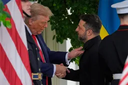 'You look fabulous in that suit': Zelenskyy dons more formal attire for crucial meeting with Trump