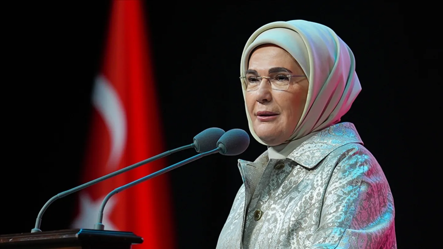 أمينة أردوغان في أول منشور لها على منصة "نيكست سوسيال": سنبني المستقبل بقيمنا المشتركة