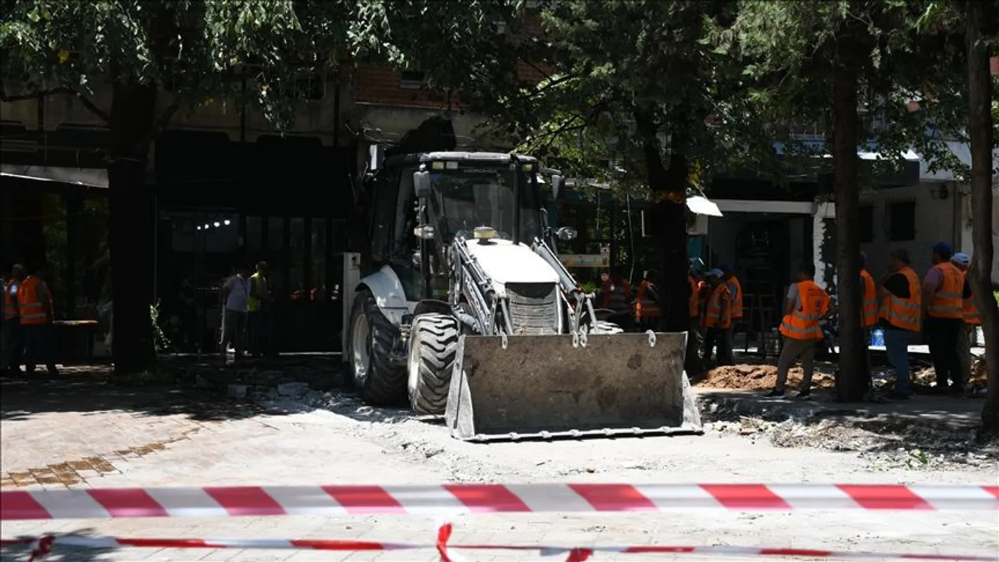 Shqipëri, vijon aksioni për lirimin e hapësirave publike