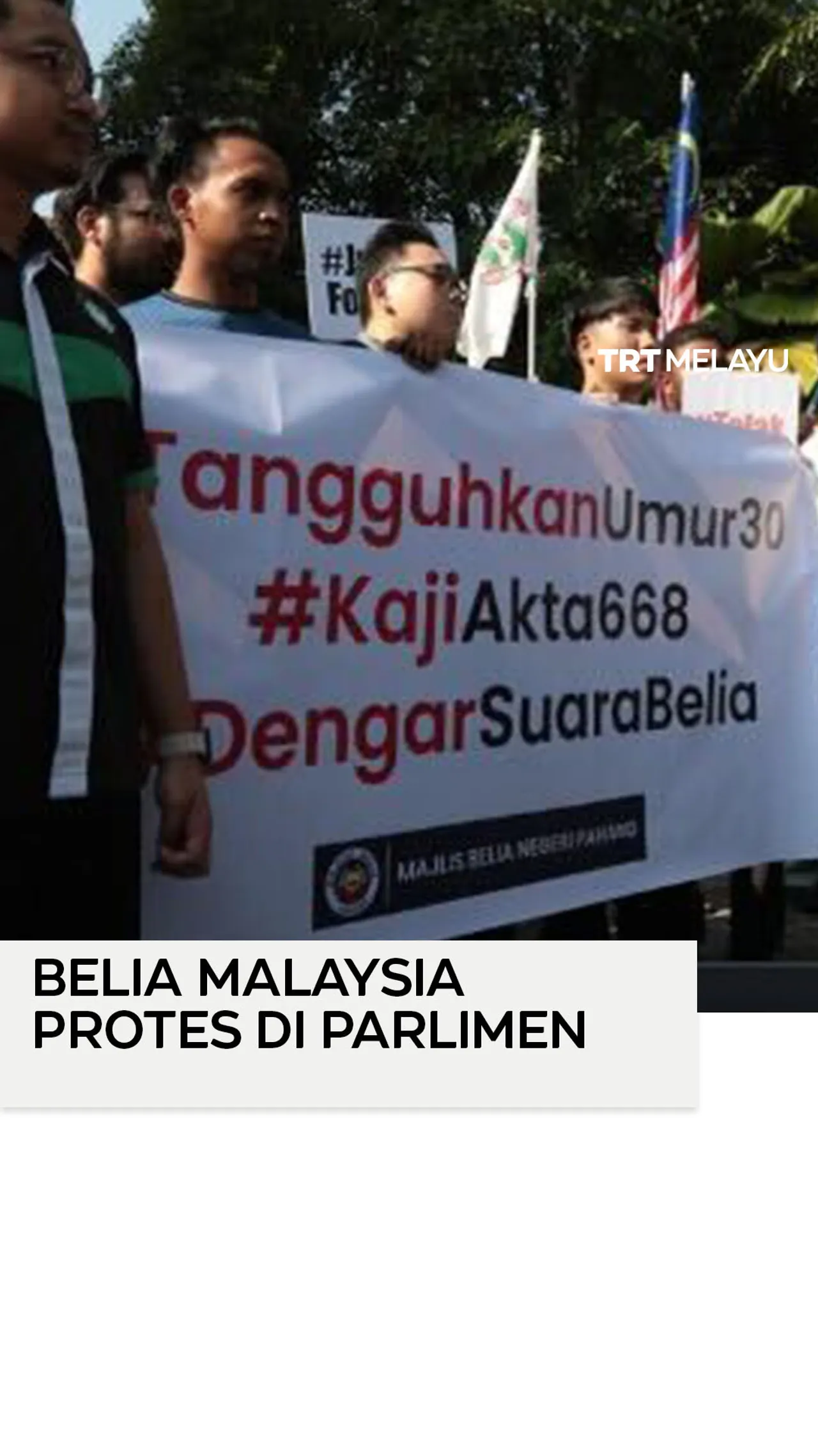 Belia Malaysia protes di Parlimen