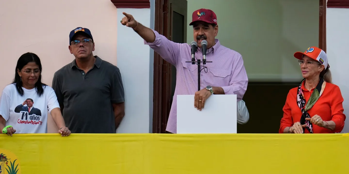 Maduro mobiliza milhões em milícia num contexto de crescentes 'ameaças' dos EUA