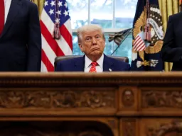Trump envia submarinos nucleares dos EUA para perto da Rússia após ameaças de Medvedev