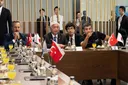 وزير الدفاع الياباني يزور مركز التكنولوجيا الوطنية التابع لشركة "بايكار" في إسطنبول