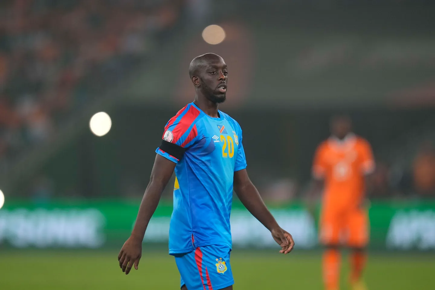 Pourquoi Yoane Wissa a supprimé ses photos avec le maillot de Brentford sur les réseaux sociaux ?