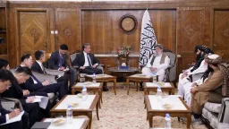 دیدار نخست‌وزیر اداره طالبان با وزیر امور خارجه چین در کابل