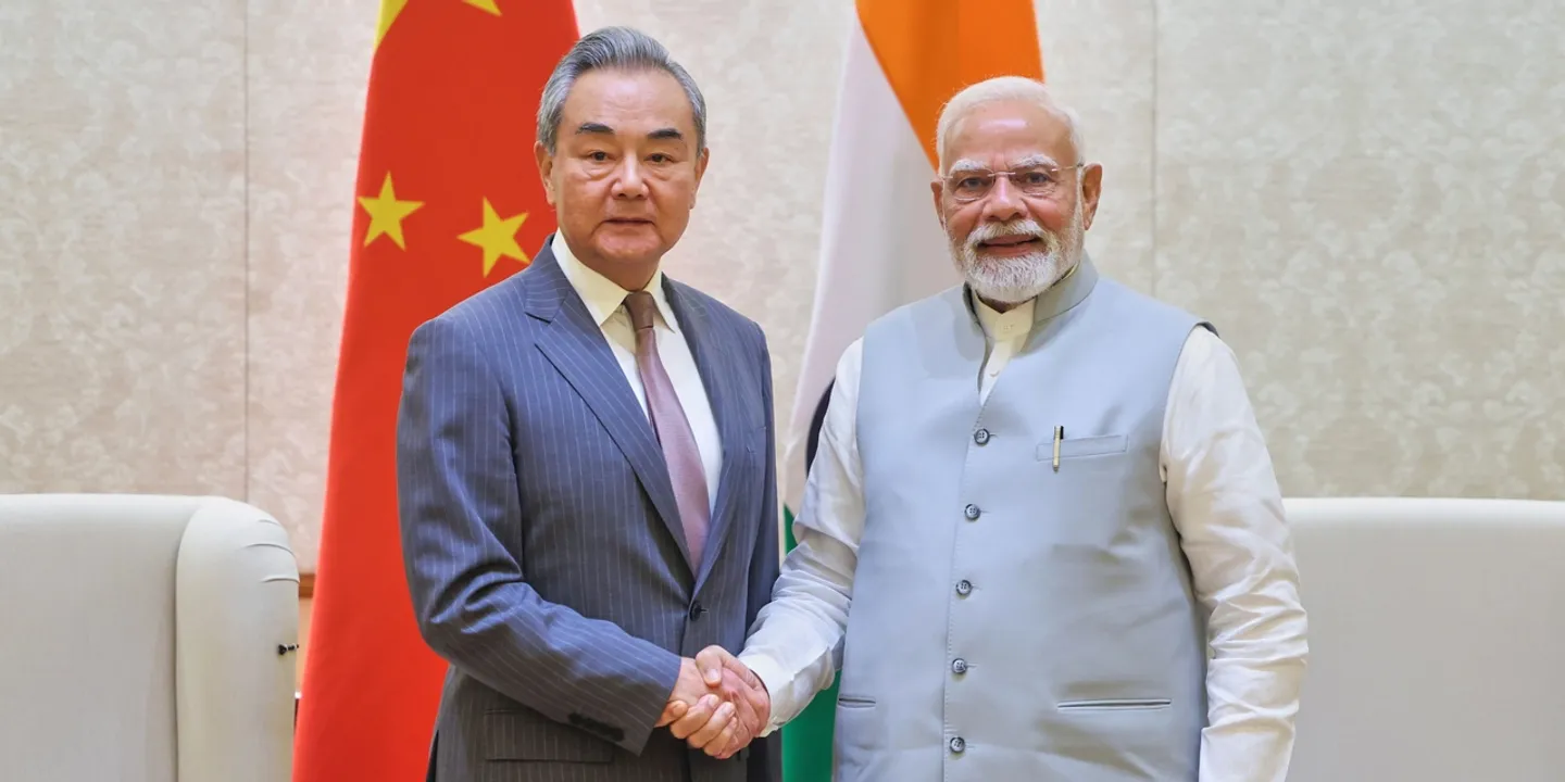O primeiro-ministro da Índia afirma que as relações com a China fizeram 'progresso constante'