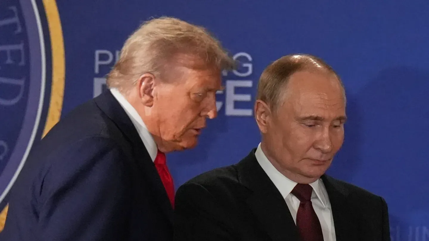 АКШнын өкүлү: Трамп менен Путиндин Аляскадагы сүйлөшүүсүндө Орусия «дароо» жол бошотууга барды