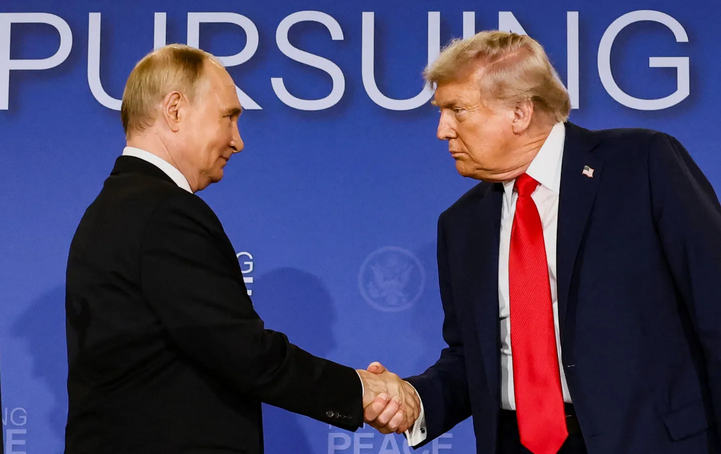 Европа хочет загнать Путина в угол?